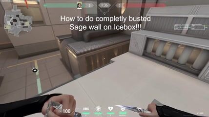 Op sage wall whit an one-way.